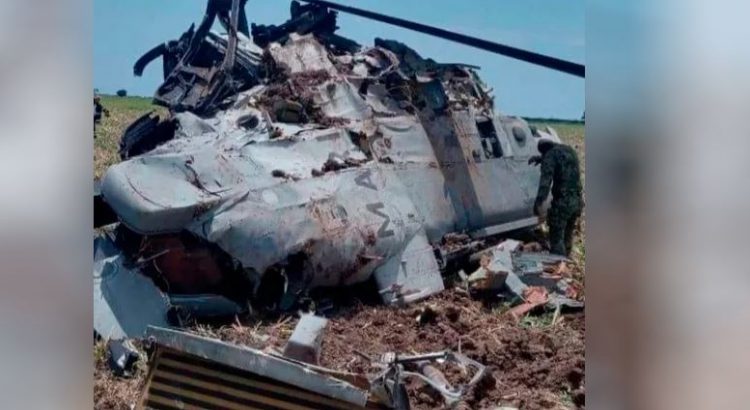 14 marinos muertos saldo de accidente en helicóptero