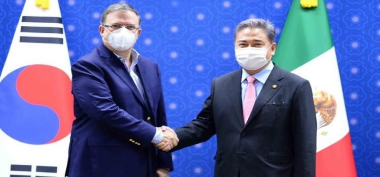 Marcelo Ebrard impulsa TLC en Corea del Sur Marcelo Ebrard impulsa TLC en Corea del Sur
