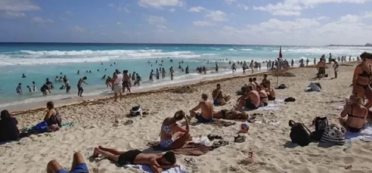 Cancún ocupa el primer lugar en ocupación hotelera durante el inicio vacacional