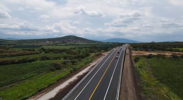 Michoacán invierte más de 12 mmdp en obras de desarrollo social