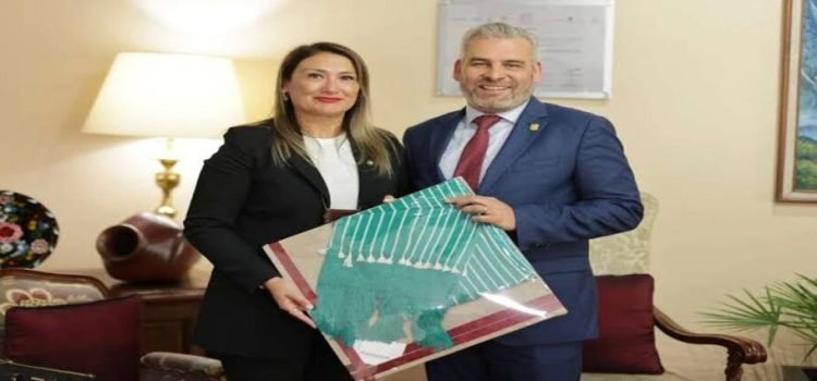 Michoacán y Chile intercambian experiencias para reforzar la seguridad Michoacán y Chile intercambian experiencias para reforzar la seguridad