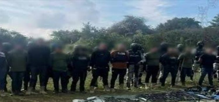 Capturan en Michoacán a 13 presuntos integrantes del CJNG