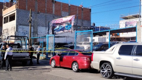 Identifican a víctimas de tiroteo en lote de carros de Morelia