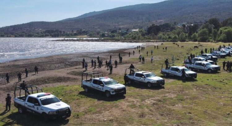 Guardia Civil de Michoacán cuida el Lago de Pátzcuaro para evitar “huachicol” de agua