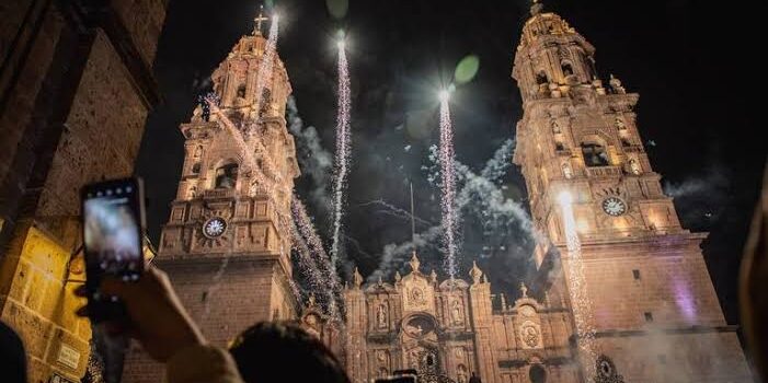 Monitorearán ruido por pirotecnia en show de luces de Catedral de Morelia