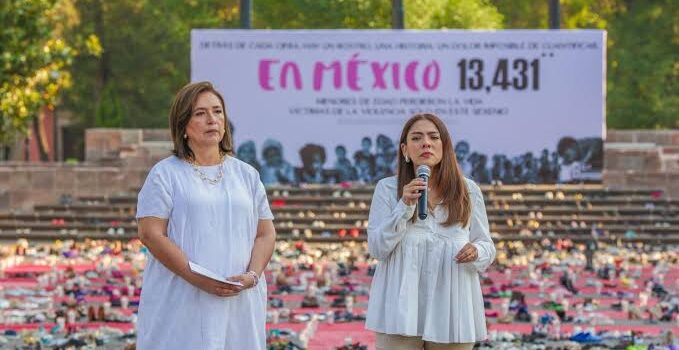 Xóchitl Gálvez se reúne con madres buscadoras en Morelia