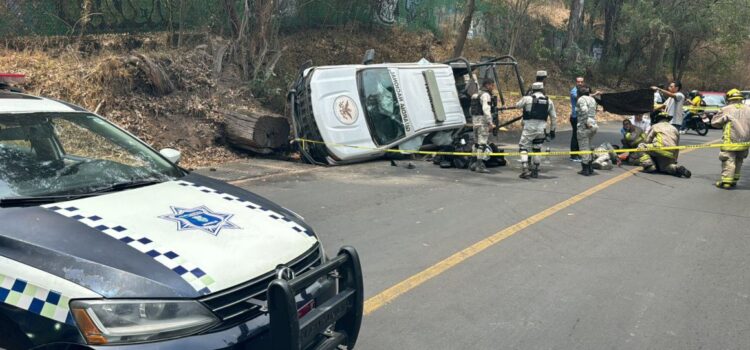 Volcadura de patrulla en Morelia deja 5 agentes de la GN heridos