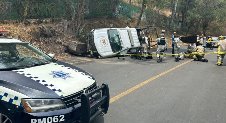 Volcadura de patrulla en Morelia deja 5 agentes de la GN heridos