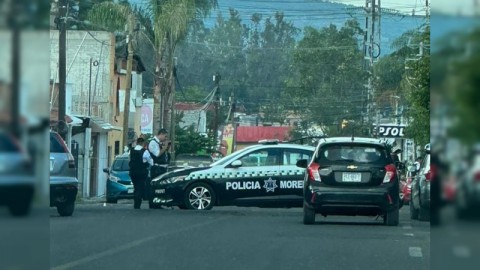 Al llegar a su casa le disparan y golpean para asaltarlo, en Morelia