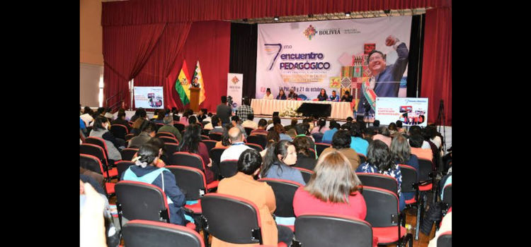 Inician encuentros regionales del primer Encuentro Pedagógico en Michoacán