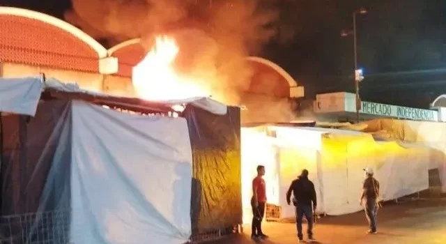 Incendio en Mercado Independencia de Morelia