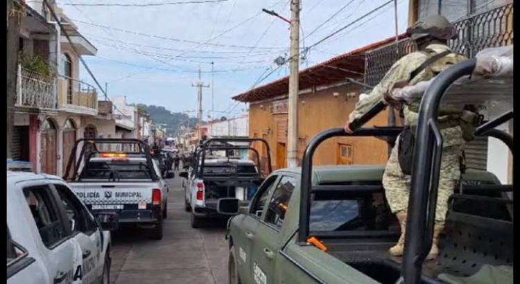 Ataque armado deja un policía muerto en Tingambato, Michoacán