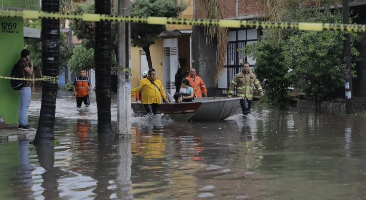 Fallece una persona tras fuertes lluvias en Morelia