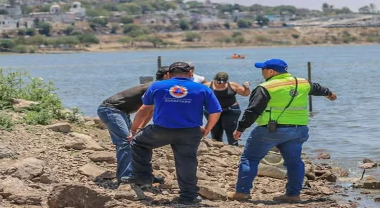 Menor arrastrado por caudal es buscado en Michoacán