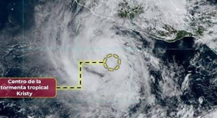 Tormenta ‘Kristy’ se ubica a 525 km de Michoacán