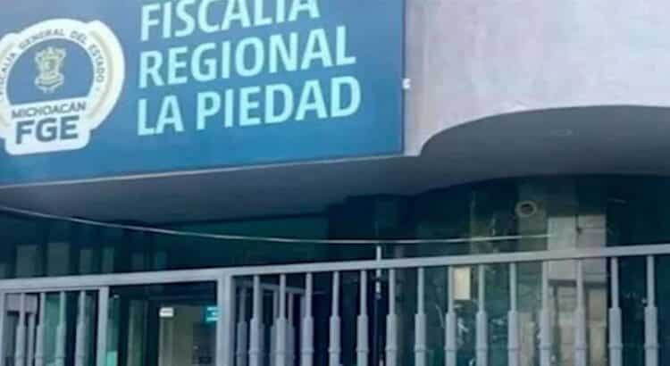 Denuncian nuevamente a profesor por presunto abuso sexual en Michoacán