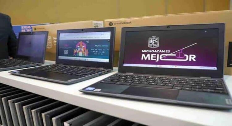 Llegará “Renovación tecnológica” a escuelas de Michoacán con laptops y alianza con Google