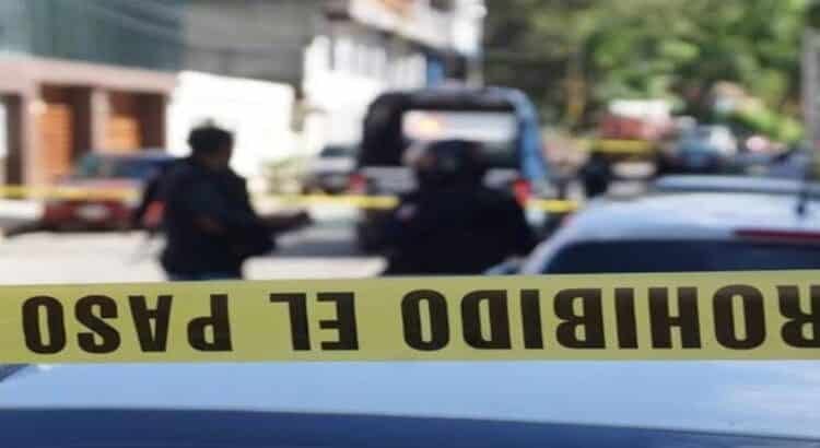 Encuentran una cabeza humana frente a la Catedral de Apatzingán, Michoacán