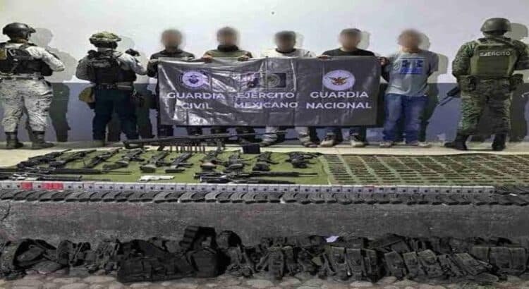 Operativo deja cinco detenidos con arsenal en Buenavista, Michoacán