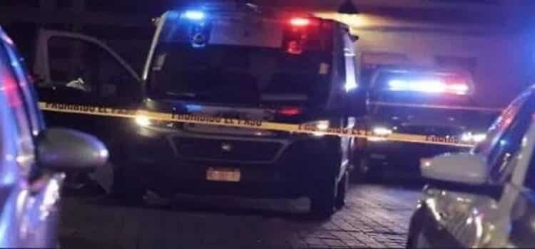 Asesinan a policía ministerial y elemento de la FGR en Apatzingán