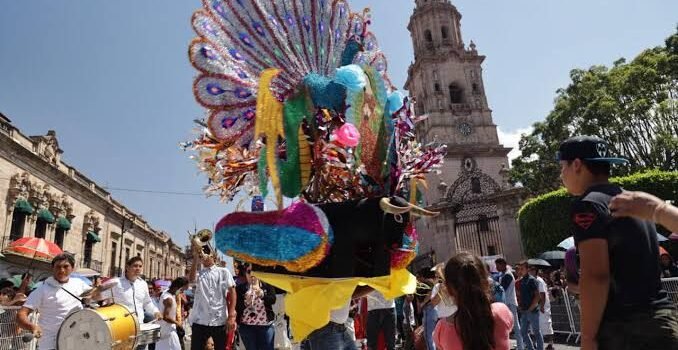 Participarán 80 toritos de petate en carnaval en Morelia