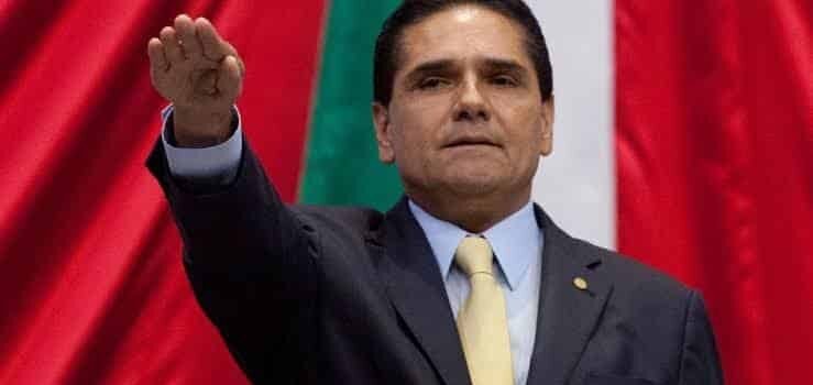 Investigan paradero de camionetas donadas por Silvano Aureoles a la Arquidiócesis de Morelia