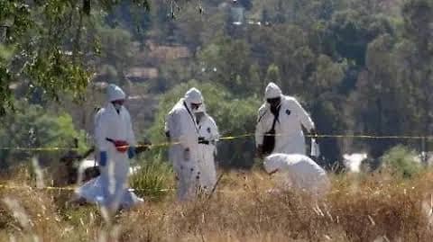 Investigan hallazgo de tres cuerpos en Morelia