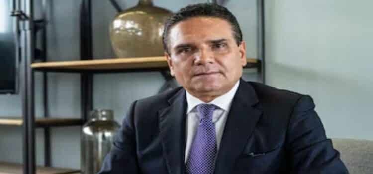 Juez frena captura de Silvano Aureoles, ex gobernador de Michoacán
