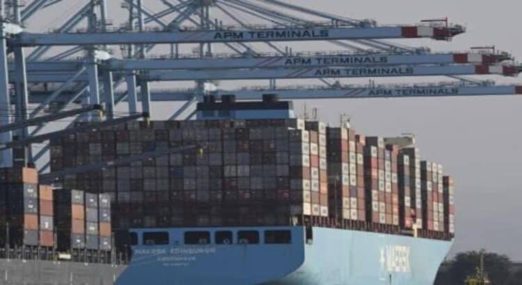 Puerto de Lázaro Cárdenas, en Michoacán, crece en exportación de autos y acero pese a aranceles de Trump