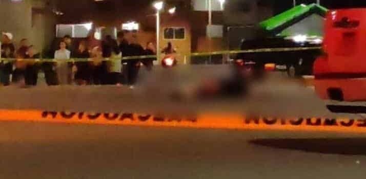 Mujer y bebé mueren atropellados por camioneta en Morelia