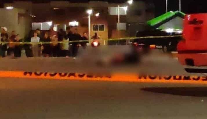 Mujer y bebé mueren atropellados por camioneta en Morelia