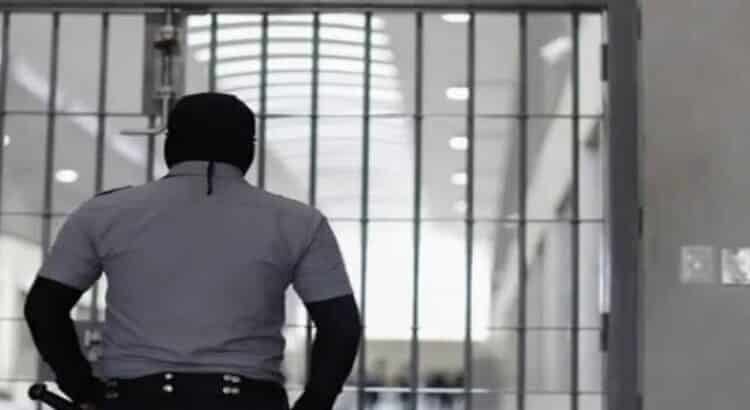 Ex policías de Michoacán son sentenciados a 195 años tras desaparición de tres personas