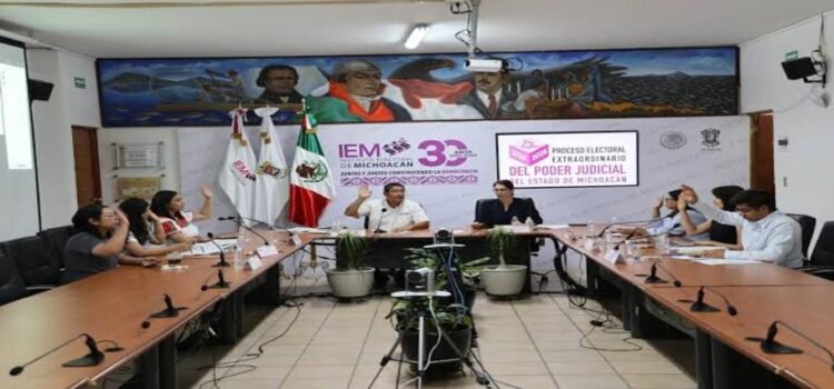 Renuncian 9 candidatos a la elección judicial en Michoacán