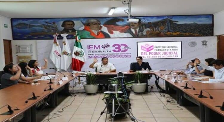 Renuncian 9 candidatos a la elección judicial en Michoacán