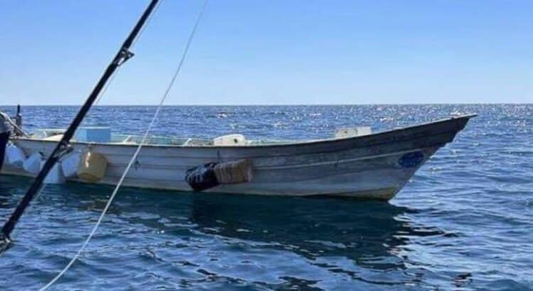 Chalio, pescador de profesión, desaparece tras salir a trabajar en costas de Michoacán