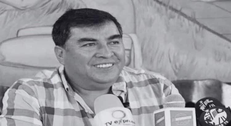 Asesinan a alcalde de Tacámbaro y un escolta en ataque armado; Fiscalía de Michoacán investiga