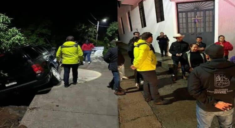 Lluvia desborda río en Villa Morelos, Michoacán; resultan dañadas 25 viviendas y varios vehículos