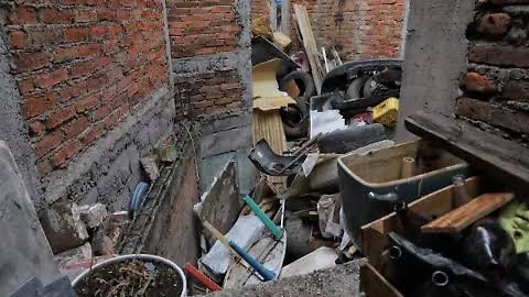 Retiran 100 toneladas de basura en una vivienda al poniente de Morelia