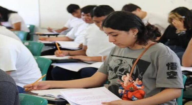 Más de 173 mil jóvenes michoacanos tendrán acceso al nuevo sistema de bachillerato