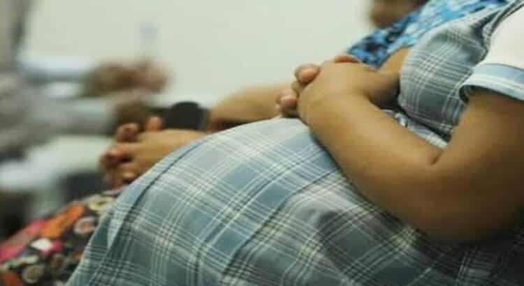 Registra Michoacán 336 embarazos entre jóvenes de 15 a 19 años al mes