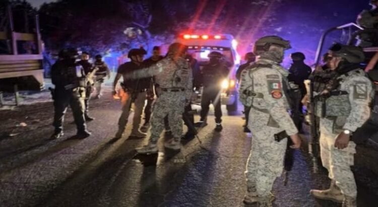 Muere militar en una emboscada con narcos en Apatzingán, Michoacán