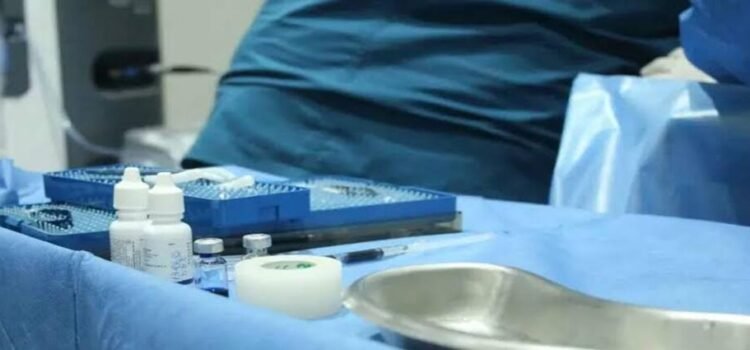 Presentan iniciativa de prohibir cirugías estéticas a menores en Michoacán