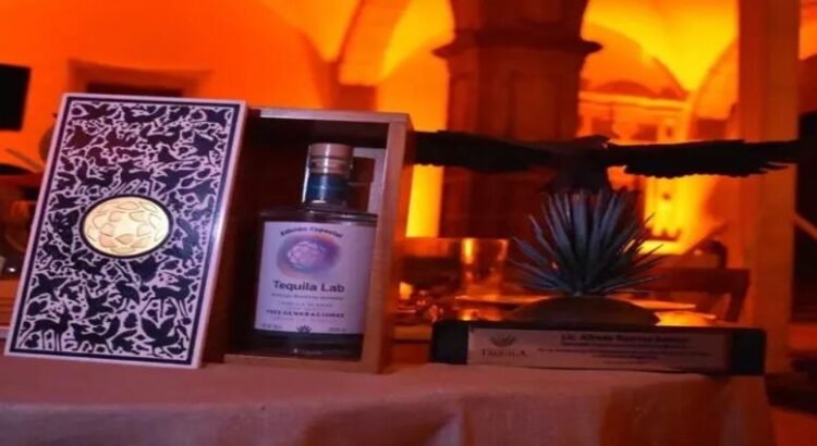 Michoacán reconoce al Consejo Regulador del Tequila con el Premio al Producto de Origen Nacional 2025