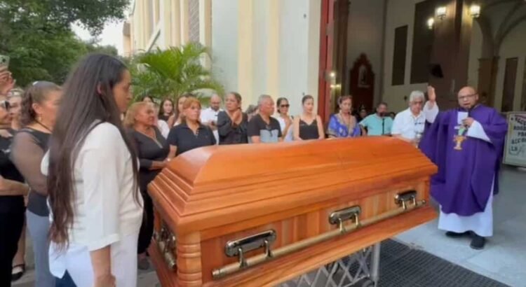 Despiden en Morelia al líder limonero Bernardo Bravo