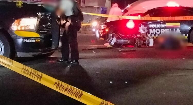 Muere motociclista tras ser impactado por camioneta en Madero Poniente, Morelia Muere motociclista tras ser impactado por camioneta en Madero Poniente, Morelia