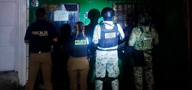 Tras cateo, detienen a uno con 925 dosis de narcótico en Morelia