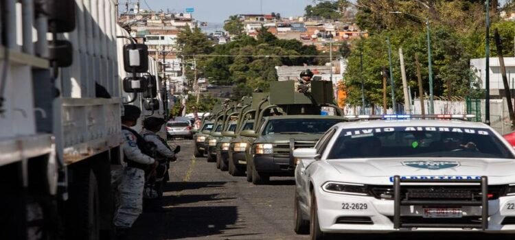 Comienzan a llegar a Michoacán los primeros militares del plan para contener la violencia