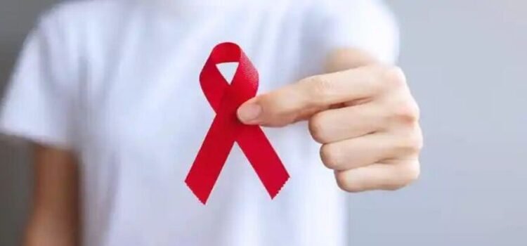 Marchan en Morelia por Día Mundial de la Lucha contra el Sida