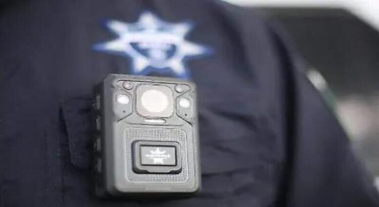 Adquieren más de 800 cámaras corporales para la policía de Michoacán Adquieren más de 800 cámaras corporales para la policía de Michoacán