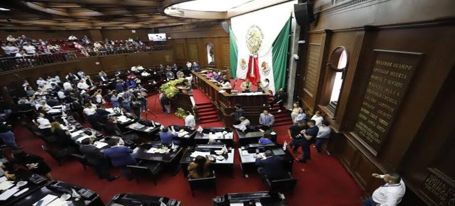 Michoacán impedirá candidaturas de deudores alimentarios y agresores